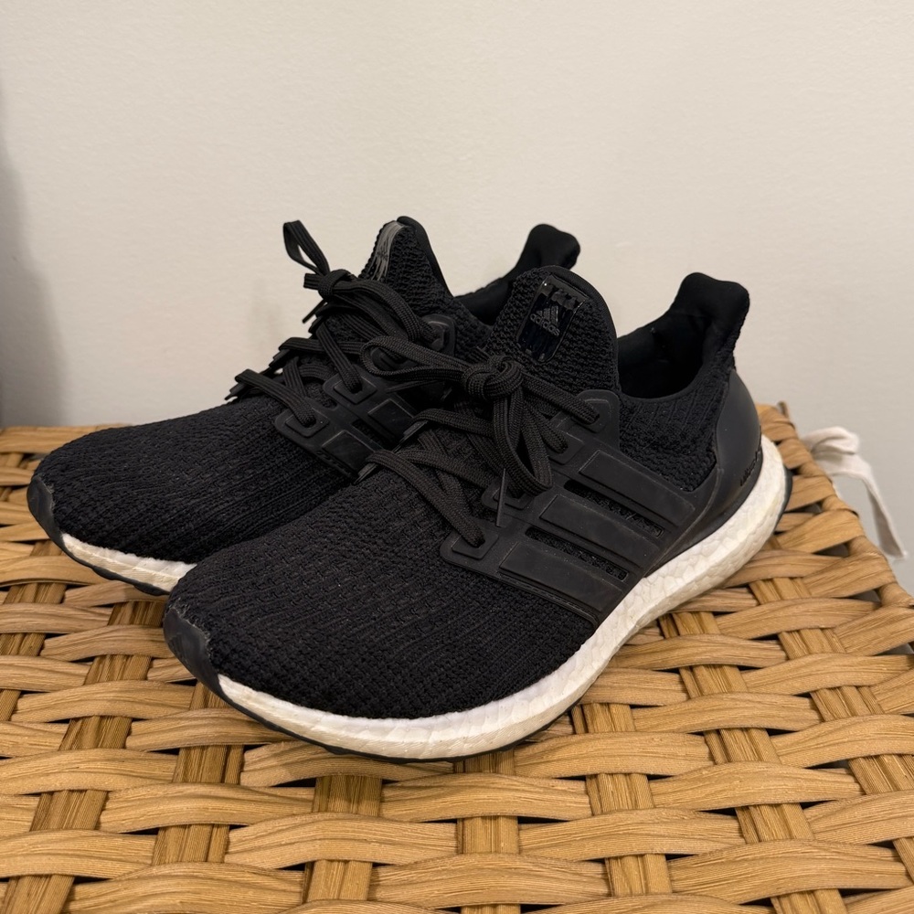 Adidas Ultraboosts 1.0 Running Shoes